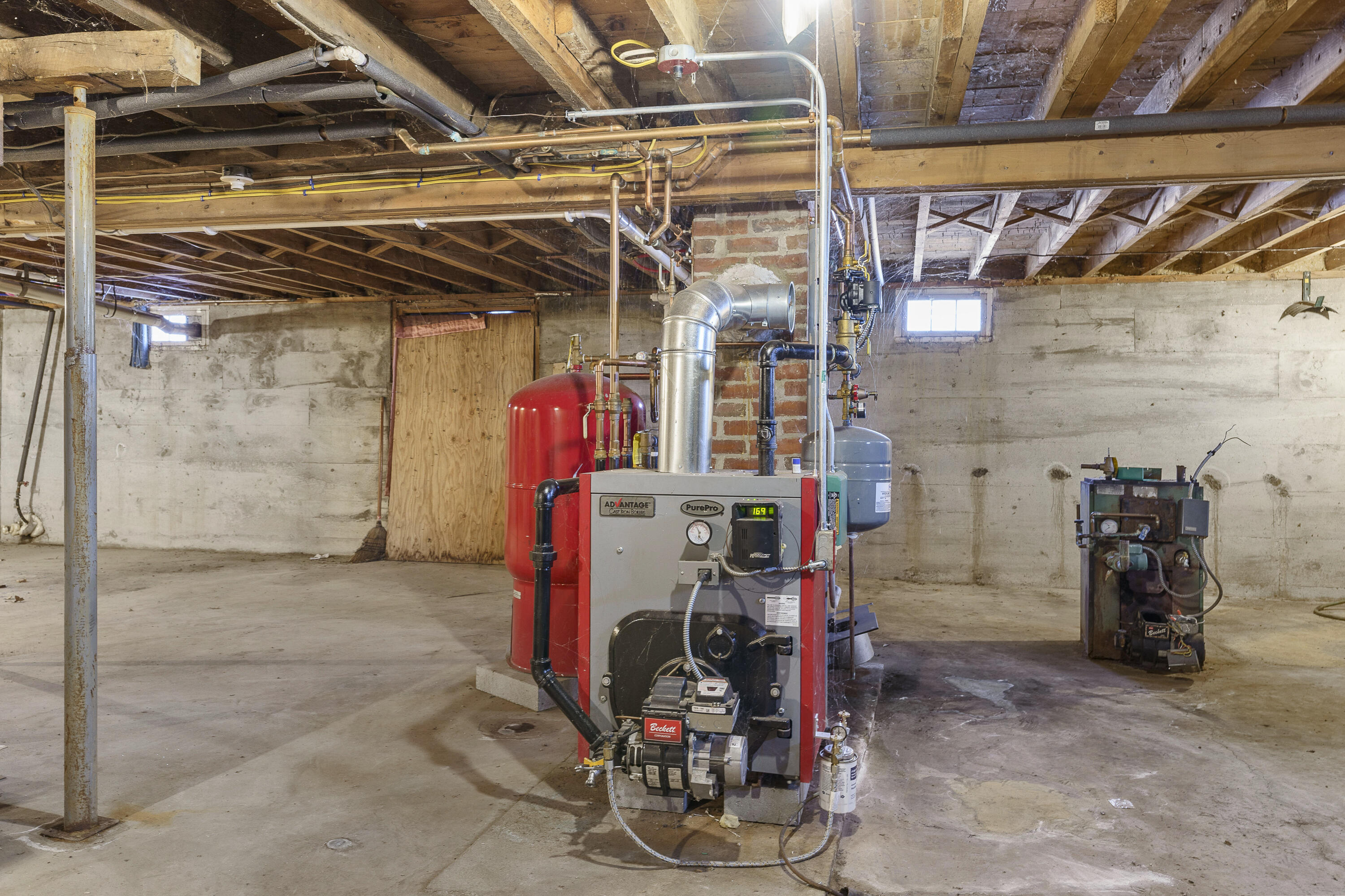 16 E Neck Road Nobleboro ME 04555