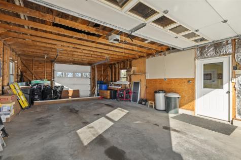 16 E Neck Road Nobleboro ME 04555