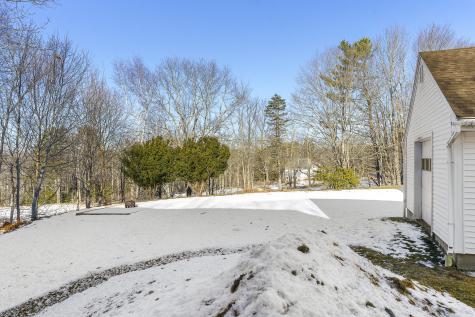 16 E Neck Road Nobleboro ME 04555