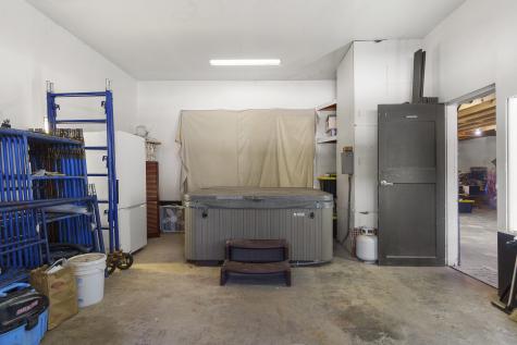 16 E Neck Road Nobleboro ME 04555