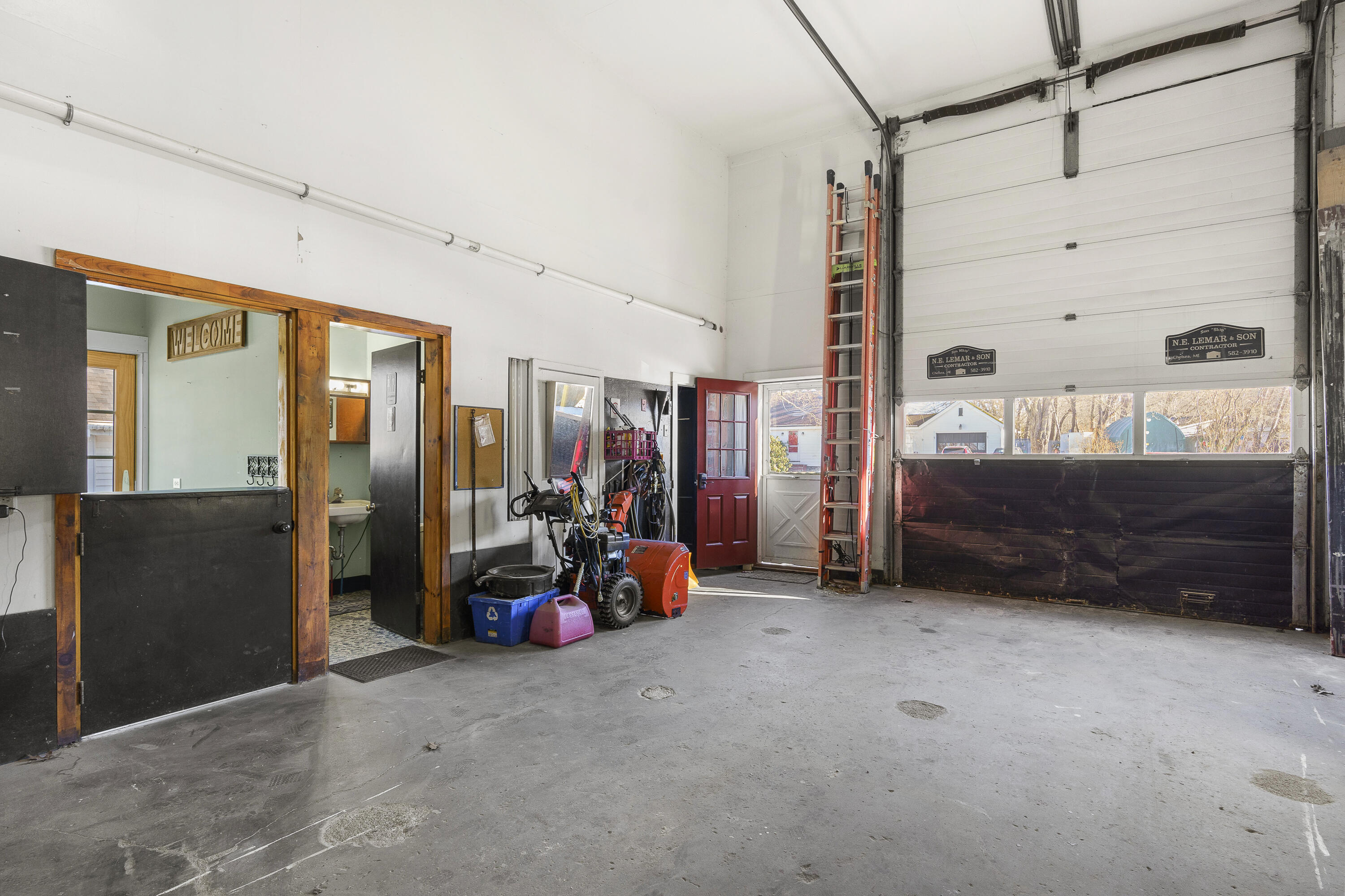 16 E Neck Road Nobleboro ME 04555