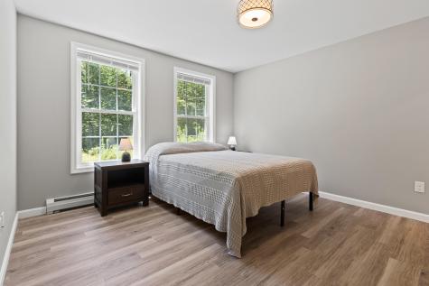 48 Tickle Way Buxton ME 04093