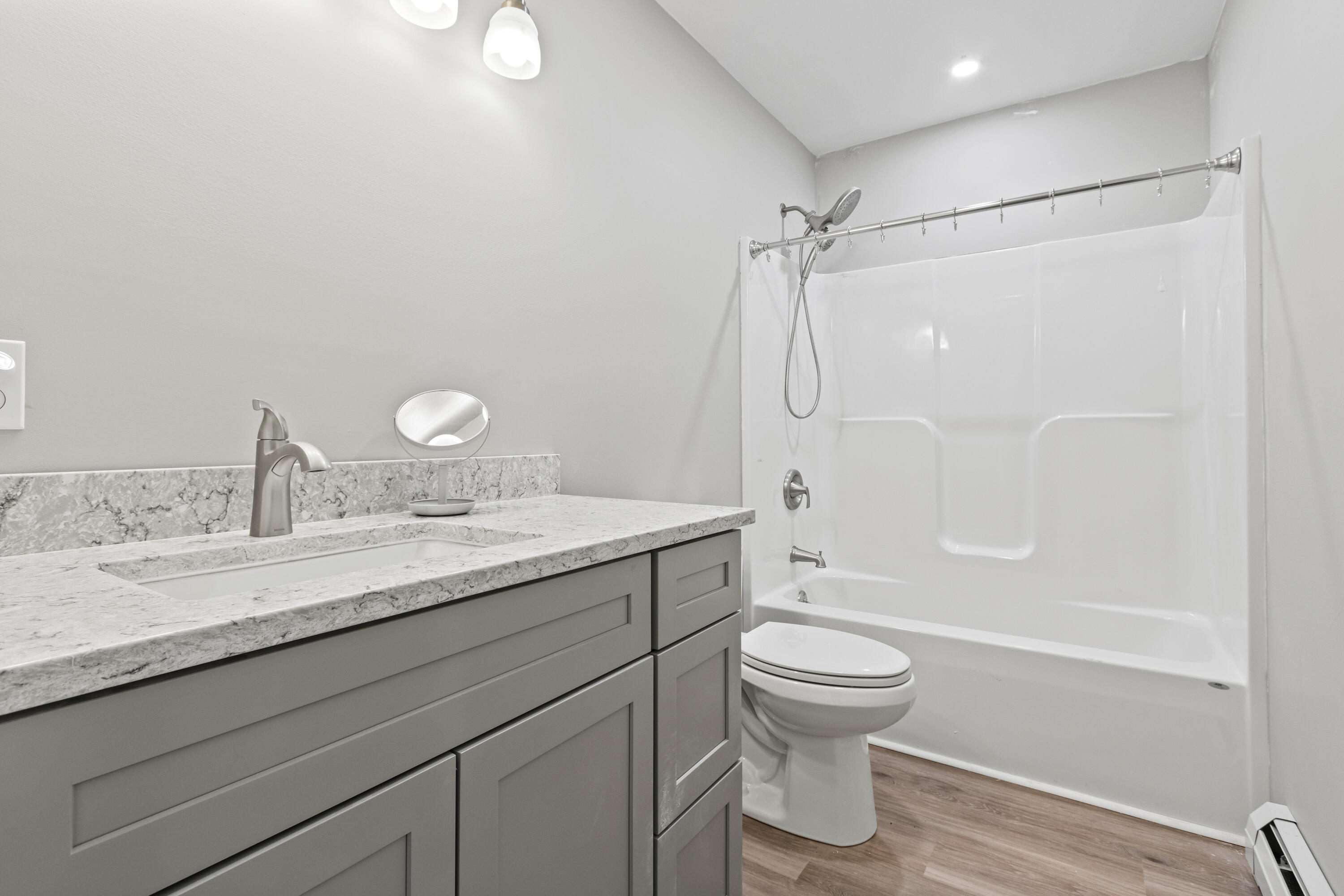 48 Tickle Way Buxton ME 04093