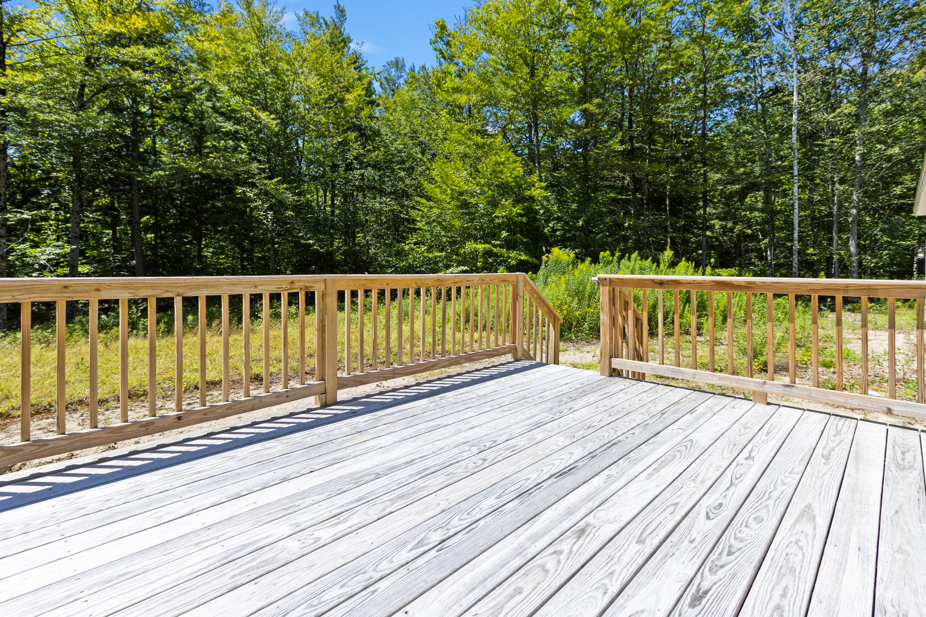 48 Tickle Way Buxton ME 04093