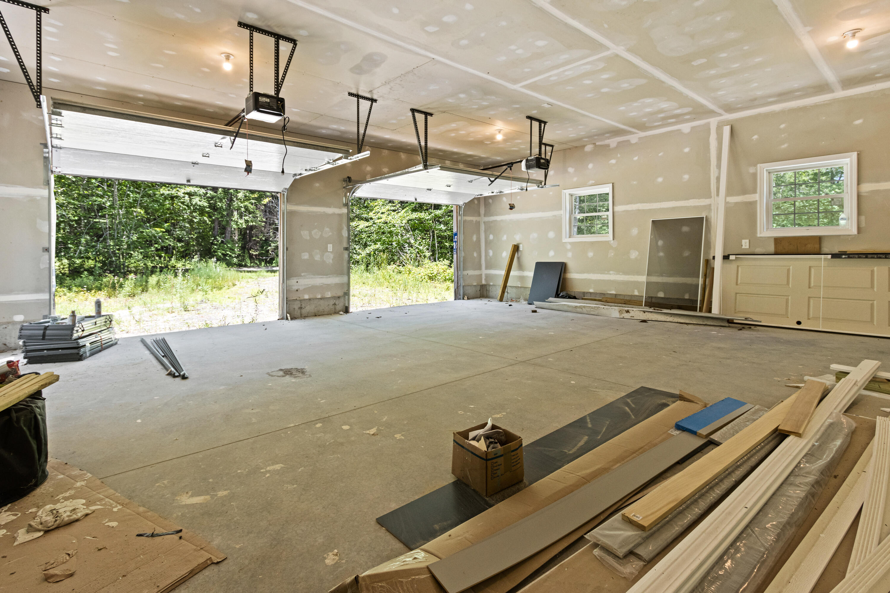 48 Tickle Way Buxton ME 04093