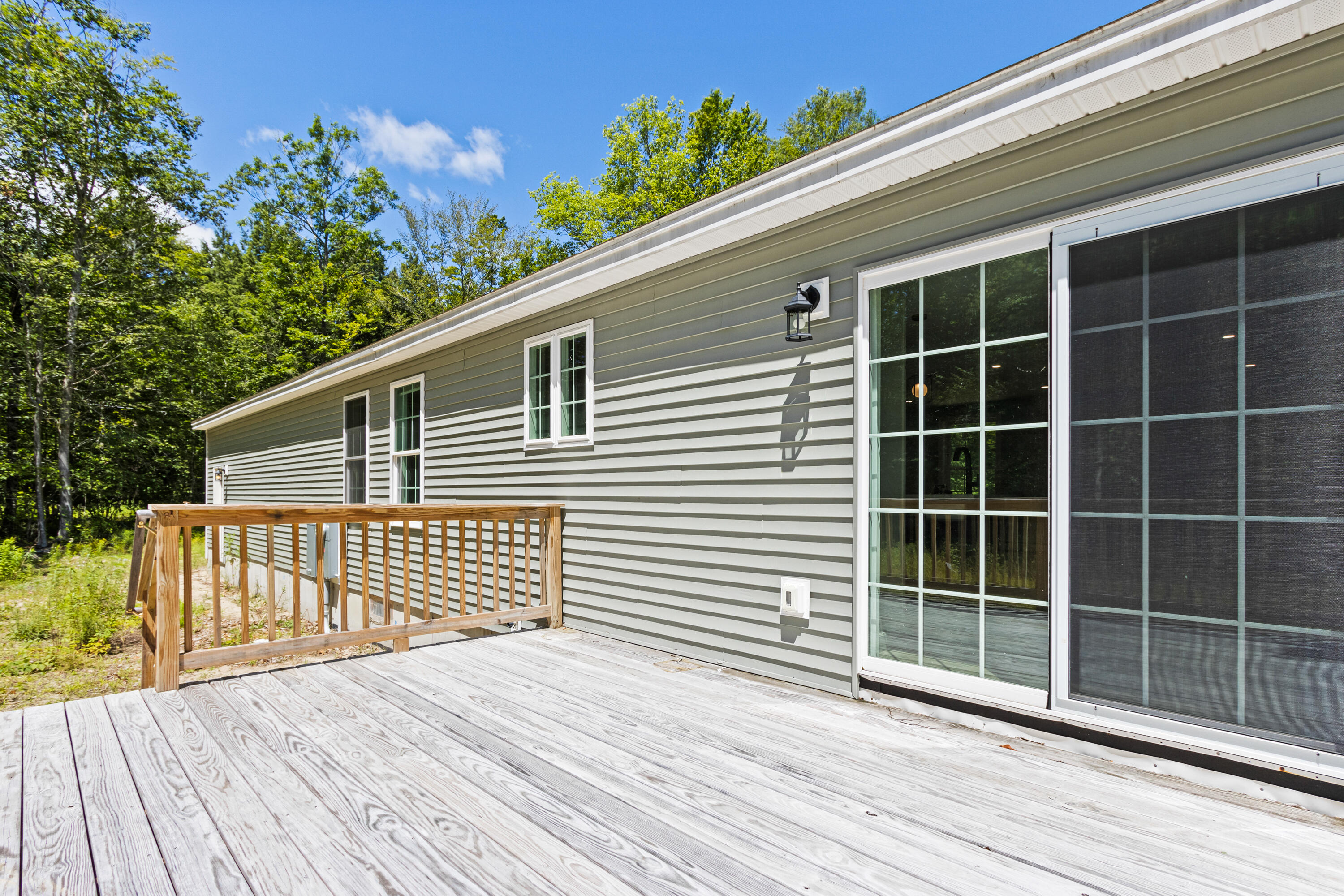 48 Tickle Way Buxton ME 04093