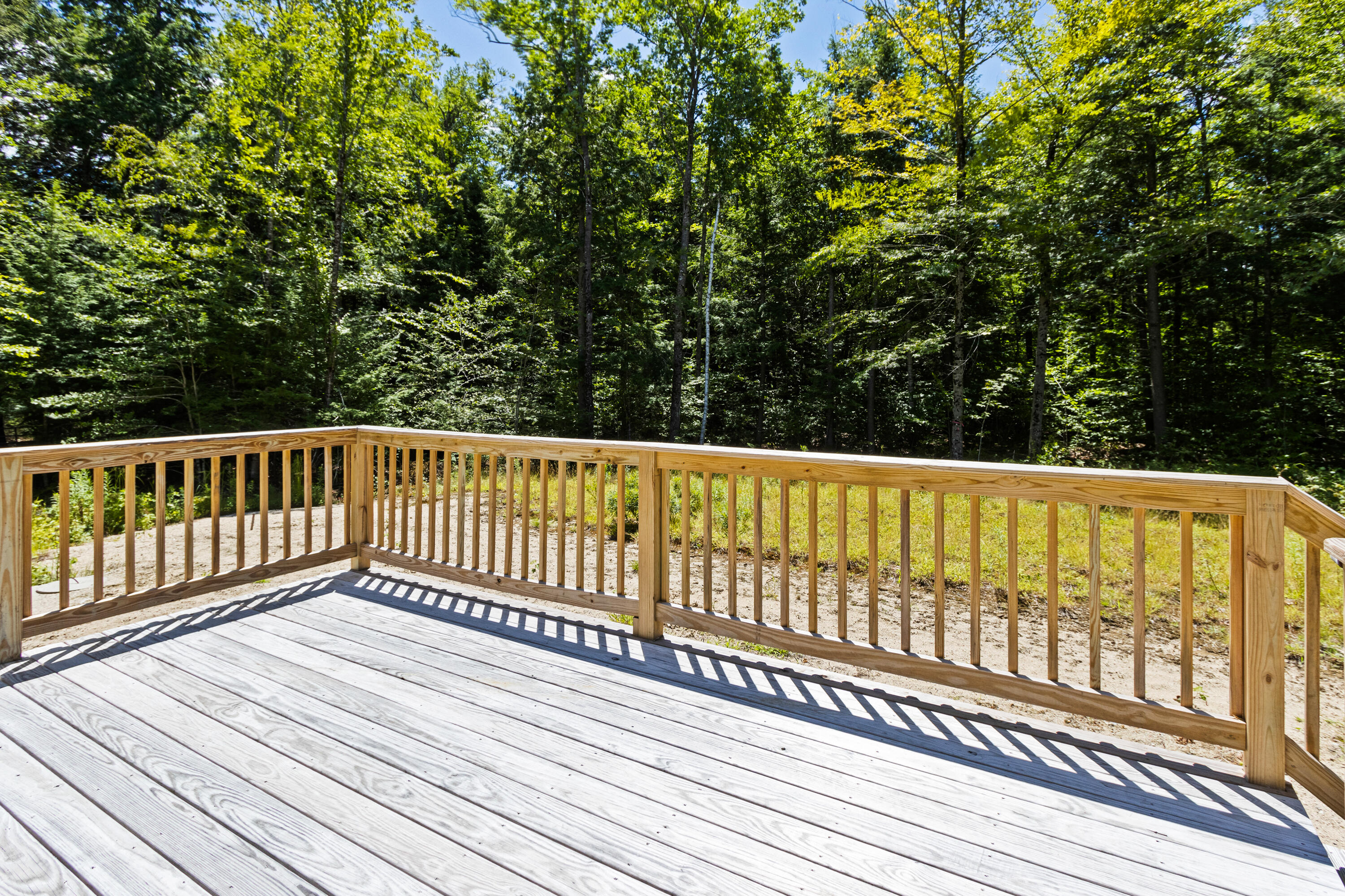 48 Tickle Way Buxton ME 04093