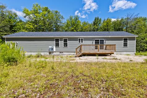 48 Tickle Way Buxton ME 04093