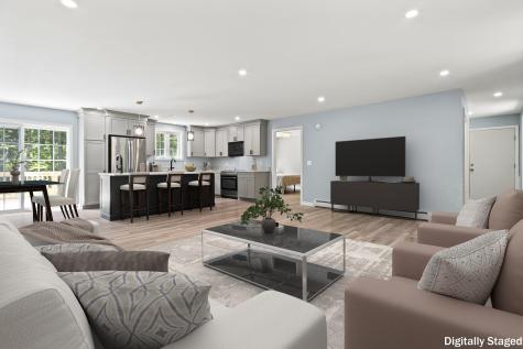 48 Tickle Way Buxton ME 04093