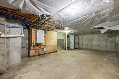 1090 Main Street Bowdoin ME 04287