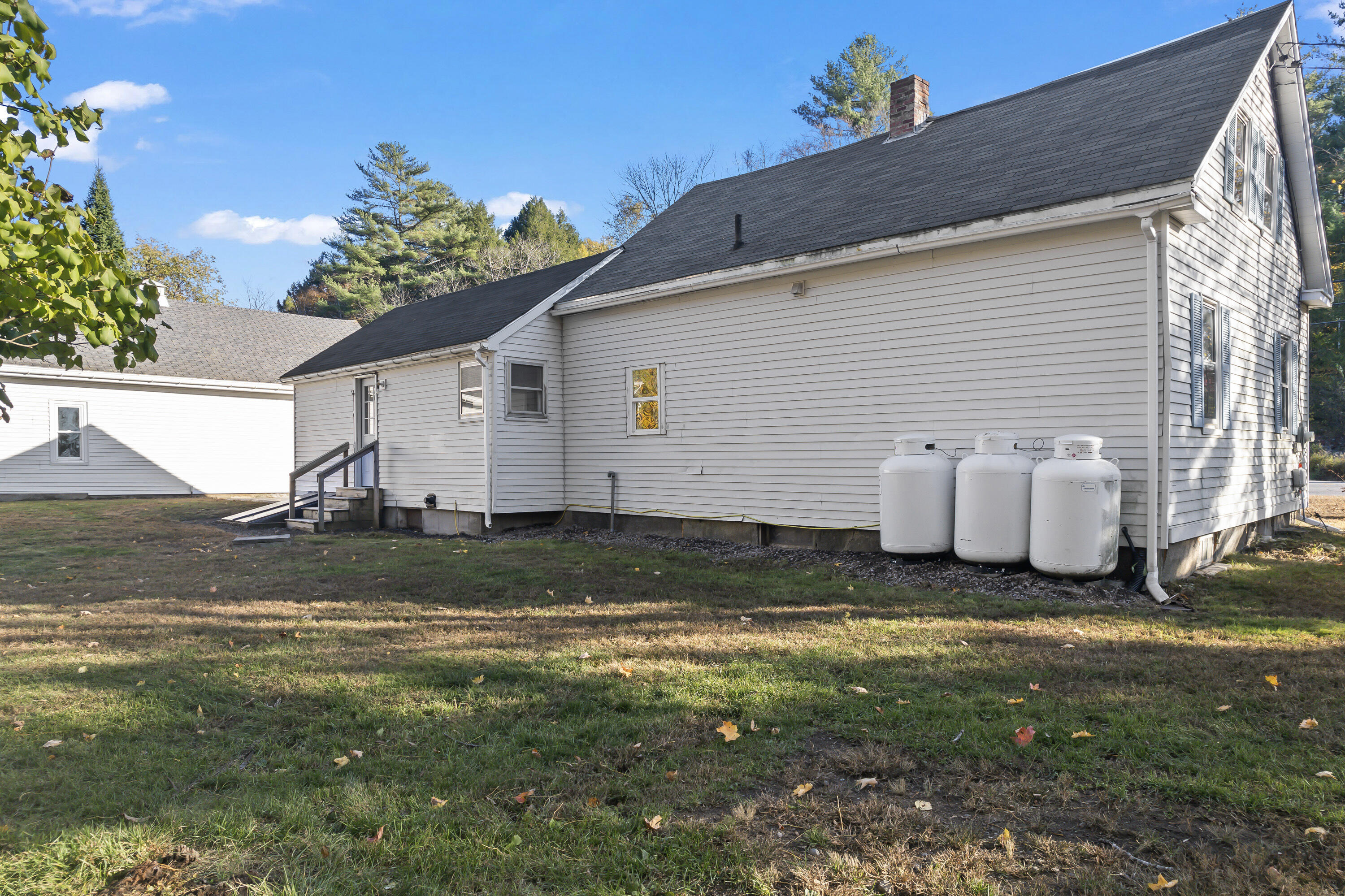 1090 Main Street Bowdoin ME 04287