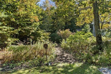 78 Echo Road Brunswick ME 04011