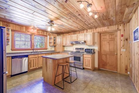 14 Hamstead Drive Newport ME 04953