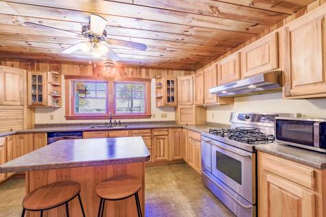 14 Hamstead Drive Newport ME 04953