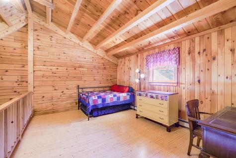 14 Hamstead Drive Newport ME 04953