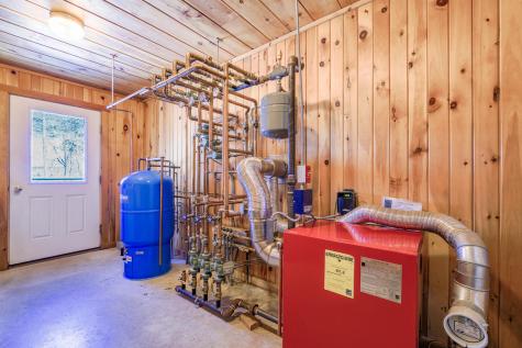 14 Hamstead Drive Newport ME 04953