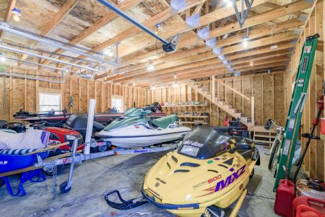 14 Hamstead Drive Newport ME 04953