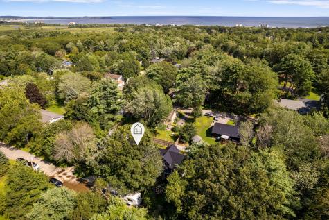 5 Knoll Avenue Old Orchard Beach ME 04064