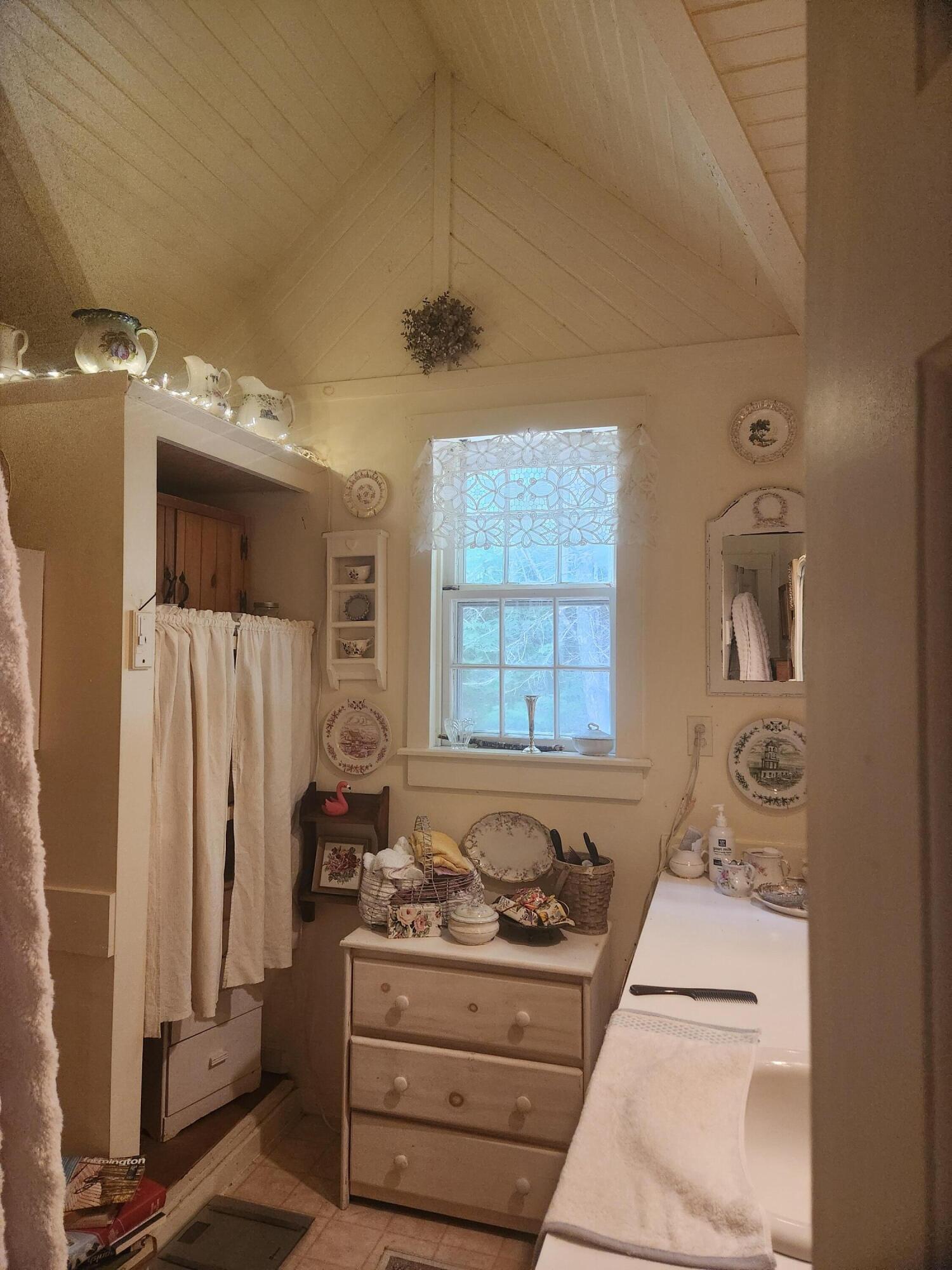 5 Shiloh Place Baldwin ME 04024