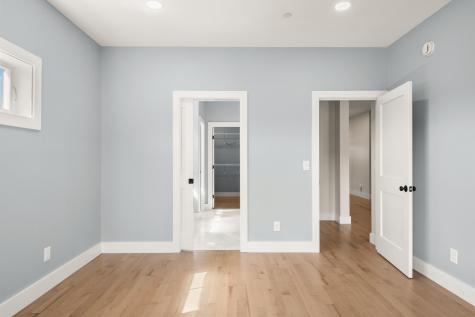 108 Owl's Nest Road Portland ME 04102