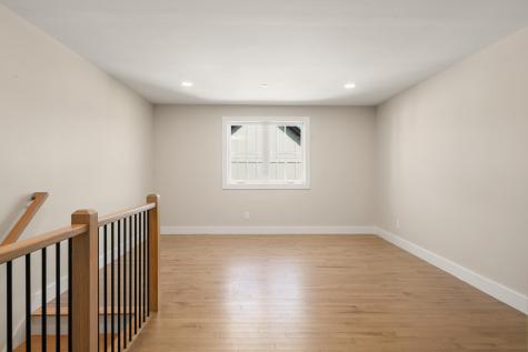 108 Owl's Nest Road Portland ME 04102