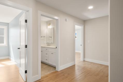 108 Owl's Nest Road Portland ME 04102