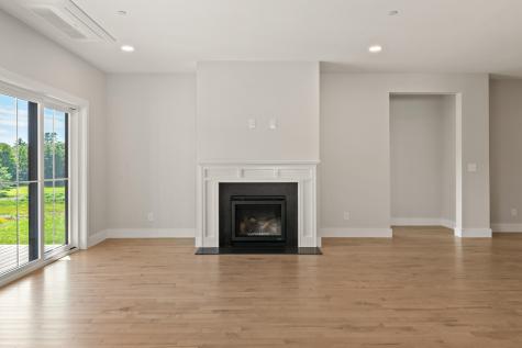 108 Owl's Nest Road Portland ME 04102