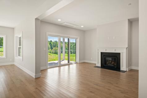 108 Owl's Nest Road Portland ME 04102
