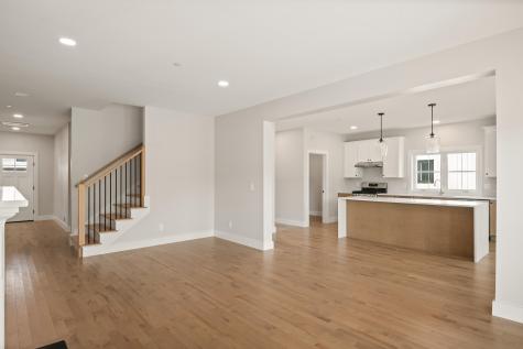 108 Owl's Nest Road Portland ME 04102