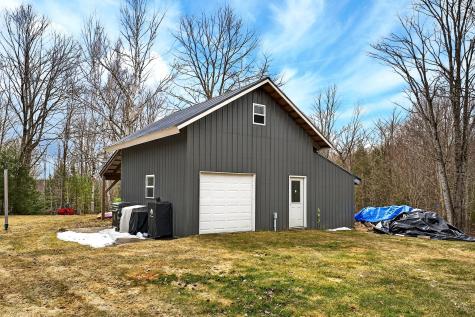 2552 Main Street Fayette ME 04349