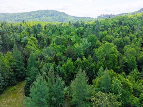 785 Carrying Place Road Carrying Place Town Twp ME 04961