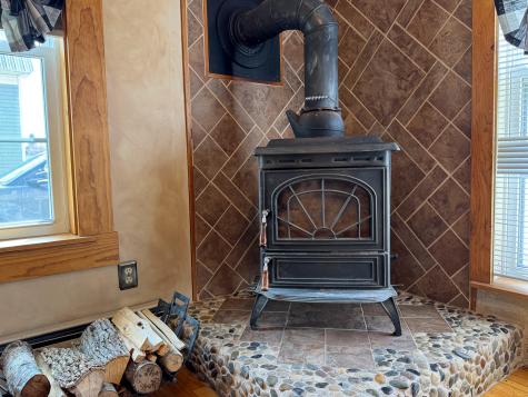 96 Houlton Road Island Falls ME 04747