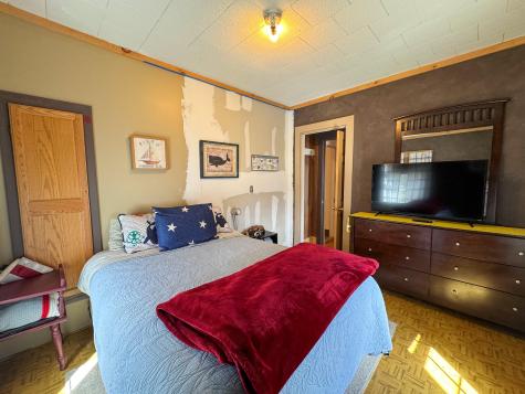 96 Houlton Road Island Falls ME 04747