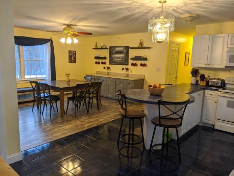 4 Baker Street Raymond ME 04071