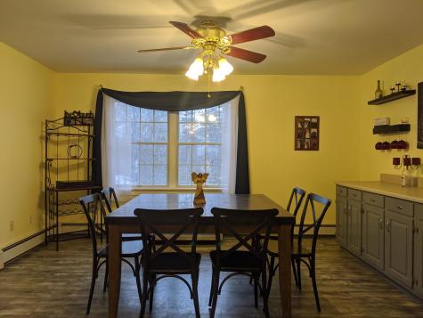 4 Baker Street Raymond ME 04071