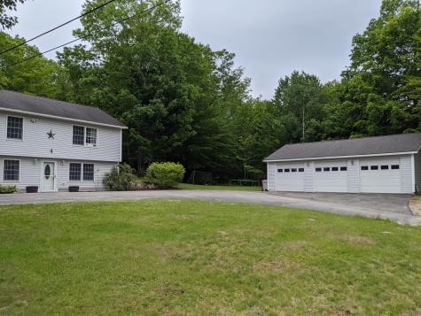 4 Baker Street Raymond ME 04071