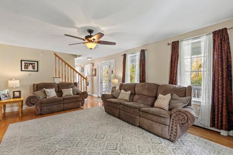 16 Whiteley Road Limerick ME 04048