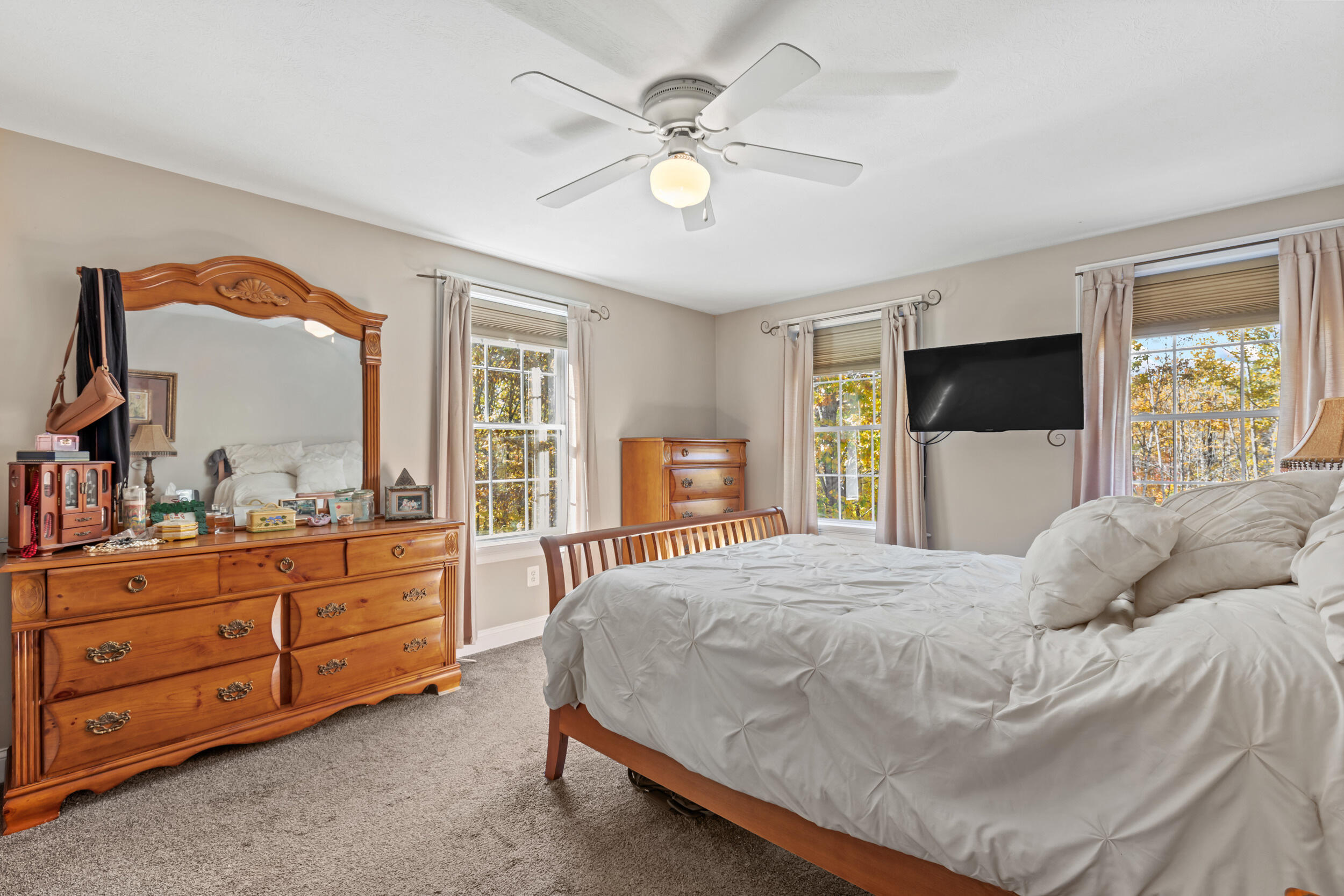 16 Whiteley Road Limerick ME 04048