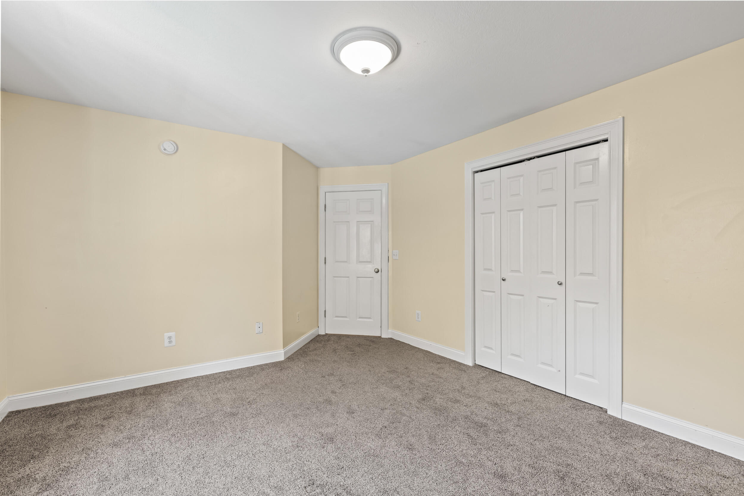 16 Whiteley Road Limerick ME 04048