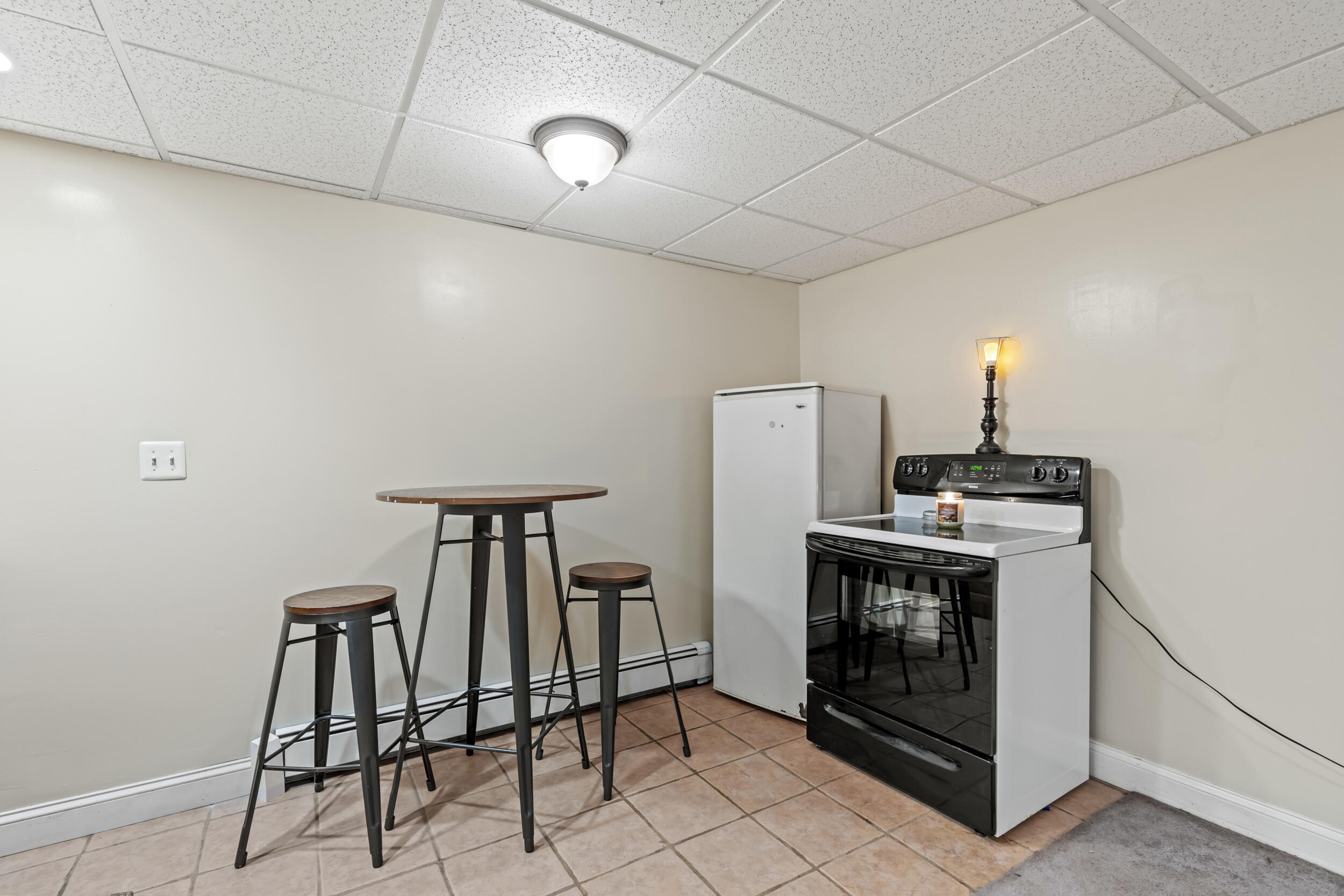 16 Whiteley Road Limerick ME 04048