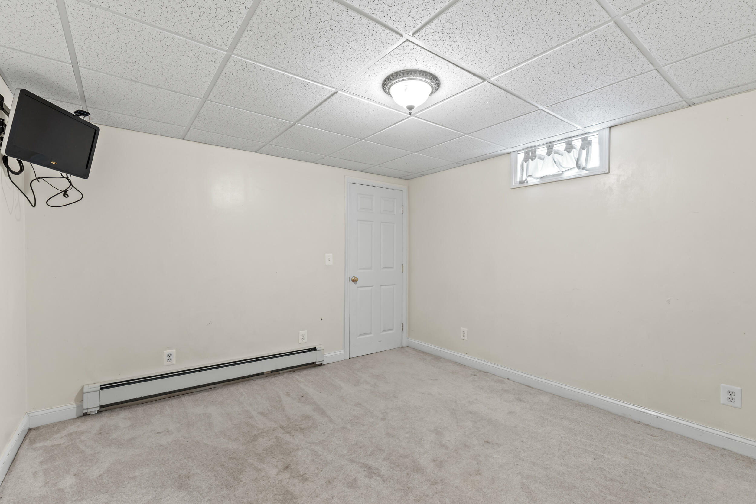 16 Whiteley Road Limerick ME 04048