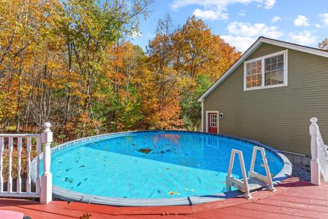 16 Whiteley Road Limerick ME 04048