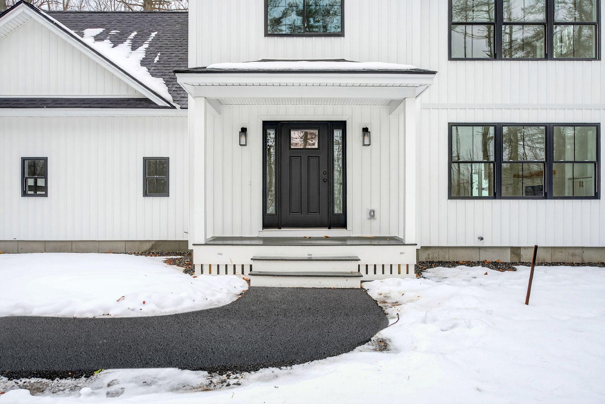 1595 U.s. 1 Route Freeport ME 04032