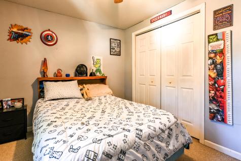 3 Esquire Circle Waterboro ME 04061