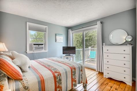 9 Laurel Lane York ME 03909