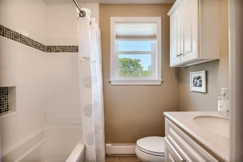 9 Laurel Lane York ME 03909