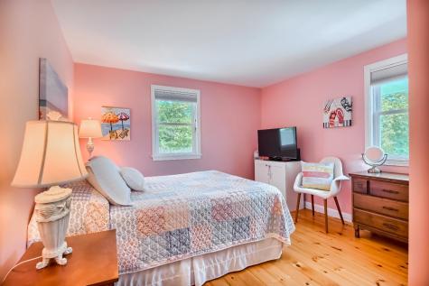 9 Laurel Lane York ME 03909