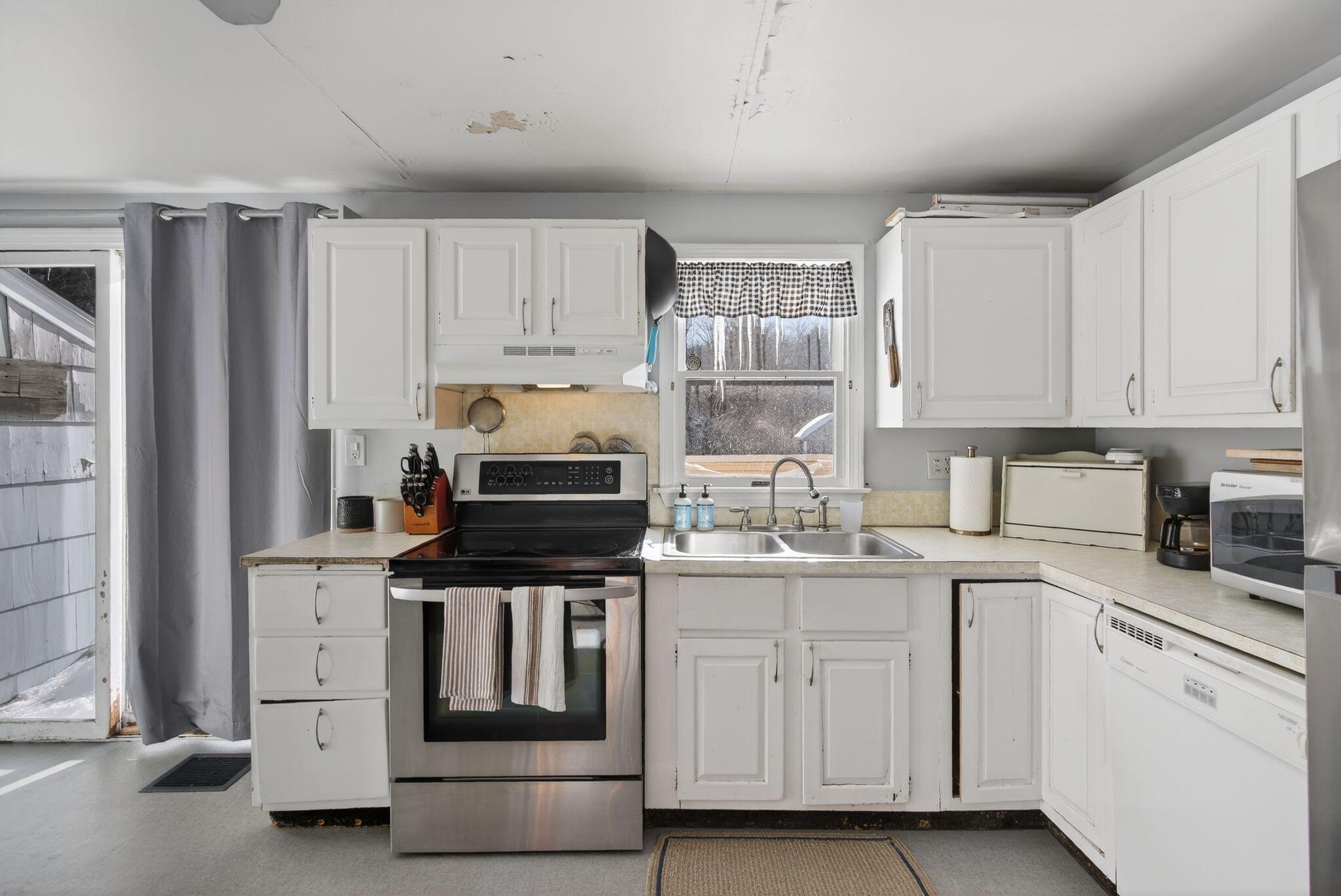 127 Wildes District Road Kennebunkport ME 04046