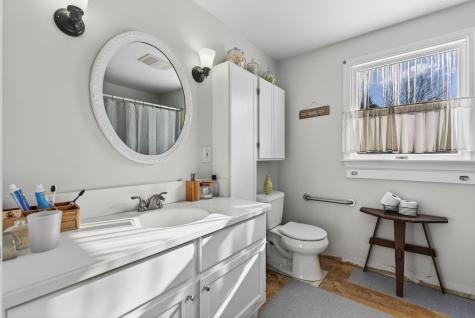 127 Wildes District Road Kennebunkport ME 04046