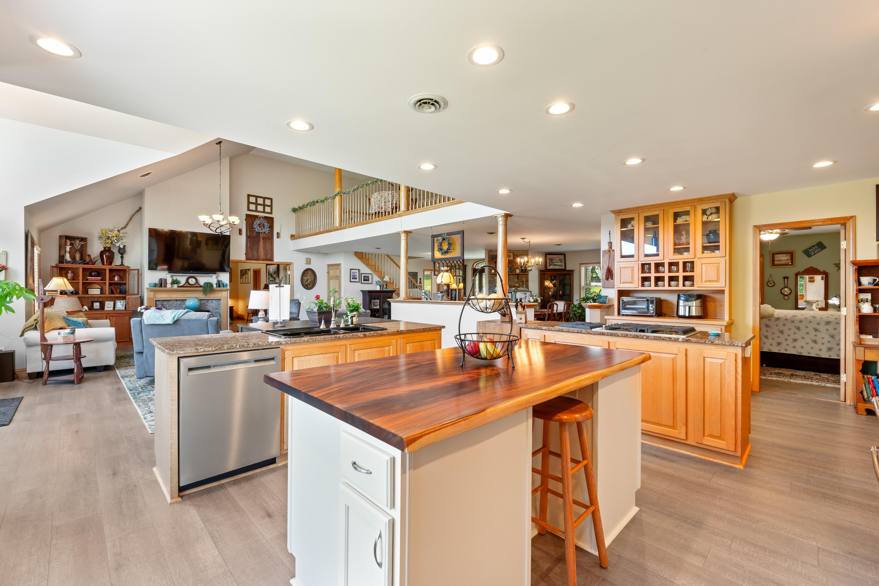 507 Mount Pleasant Street Rockport ME 04856